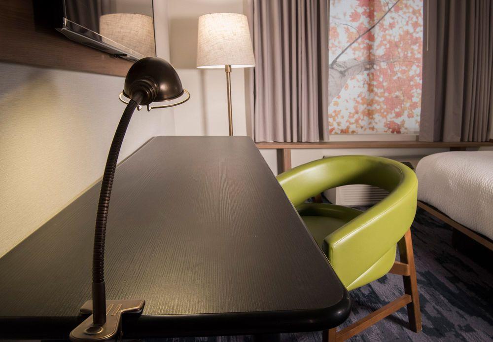 Fairfield Inn & Suites By Marriott Boulder לונגמונט מראה חיצוני תמונה