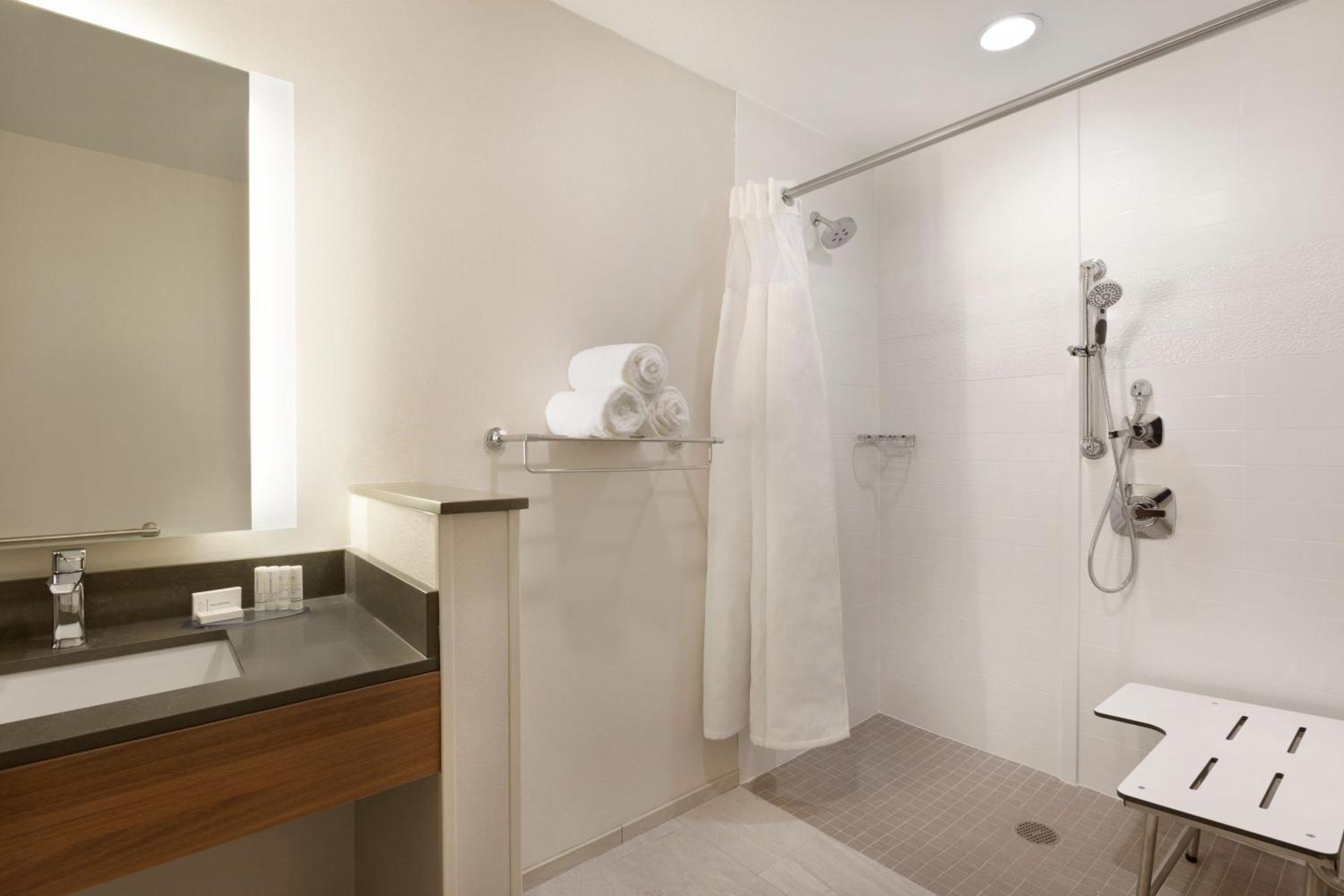 Fairfield Inn & Suites By Marriott Boulder לונגמונט מראה חיצוני תמונה