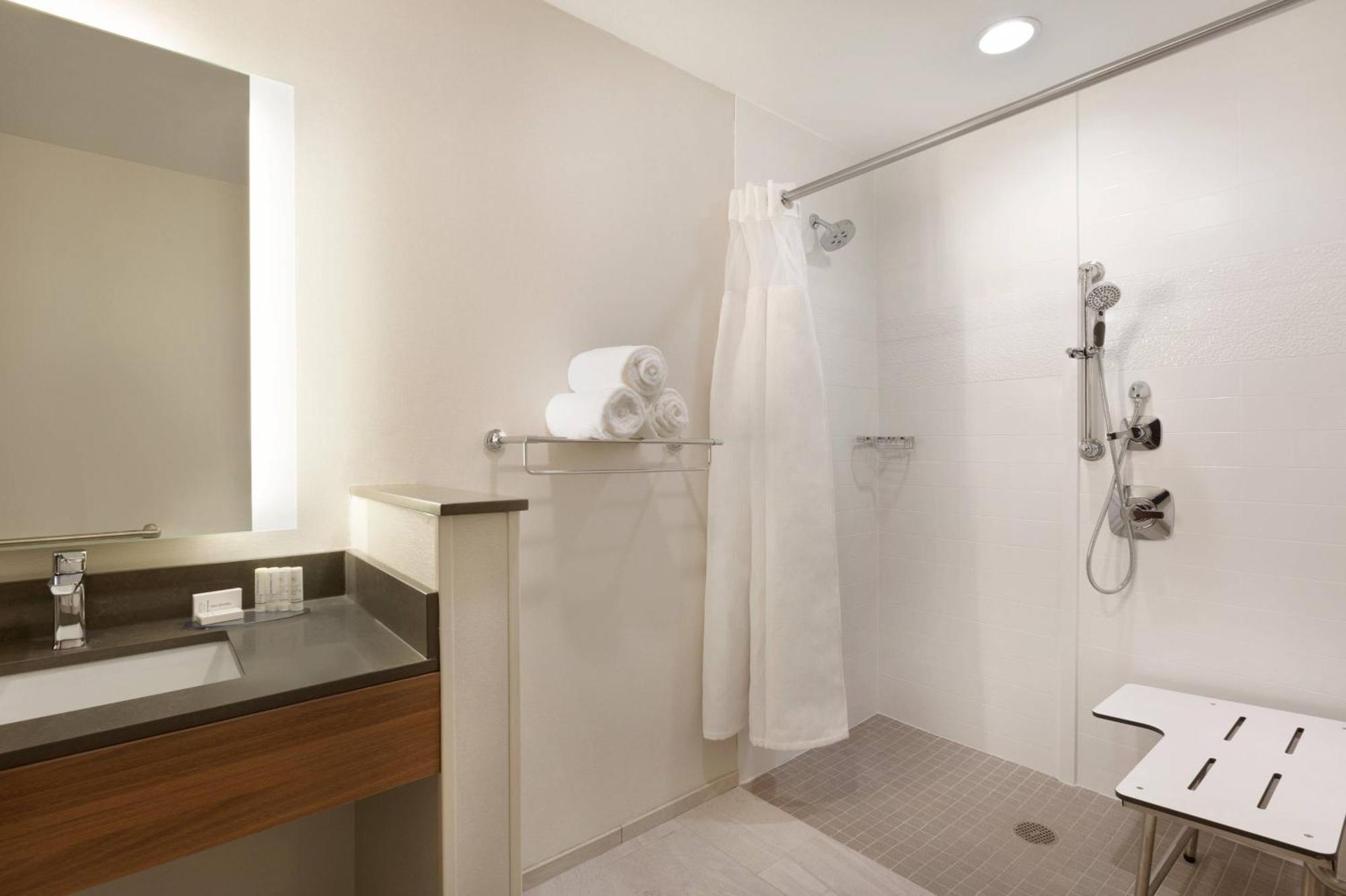Fairfield Inn & Suites By Marriott Boulder לונגמונט מראה חיצוני תמונה