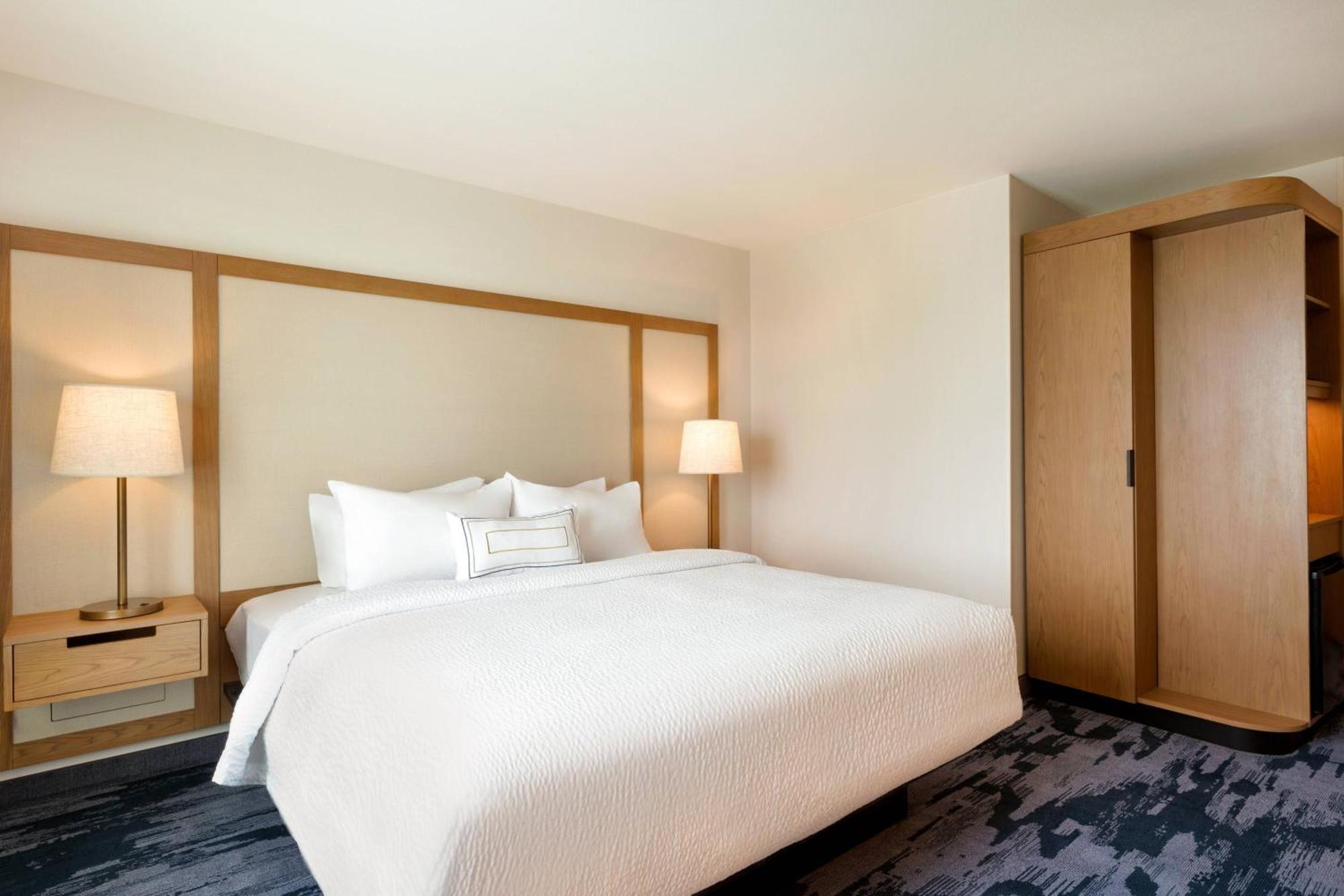 Fairfield Inn & Suites By Marriott Boulder לונגמונט מראה חיצוני תמונה